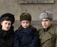 Супруги с сыном 1947
